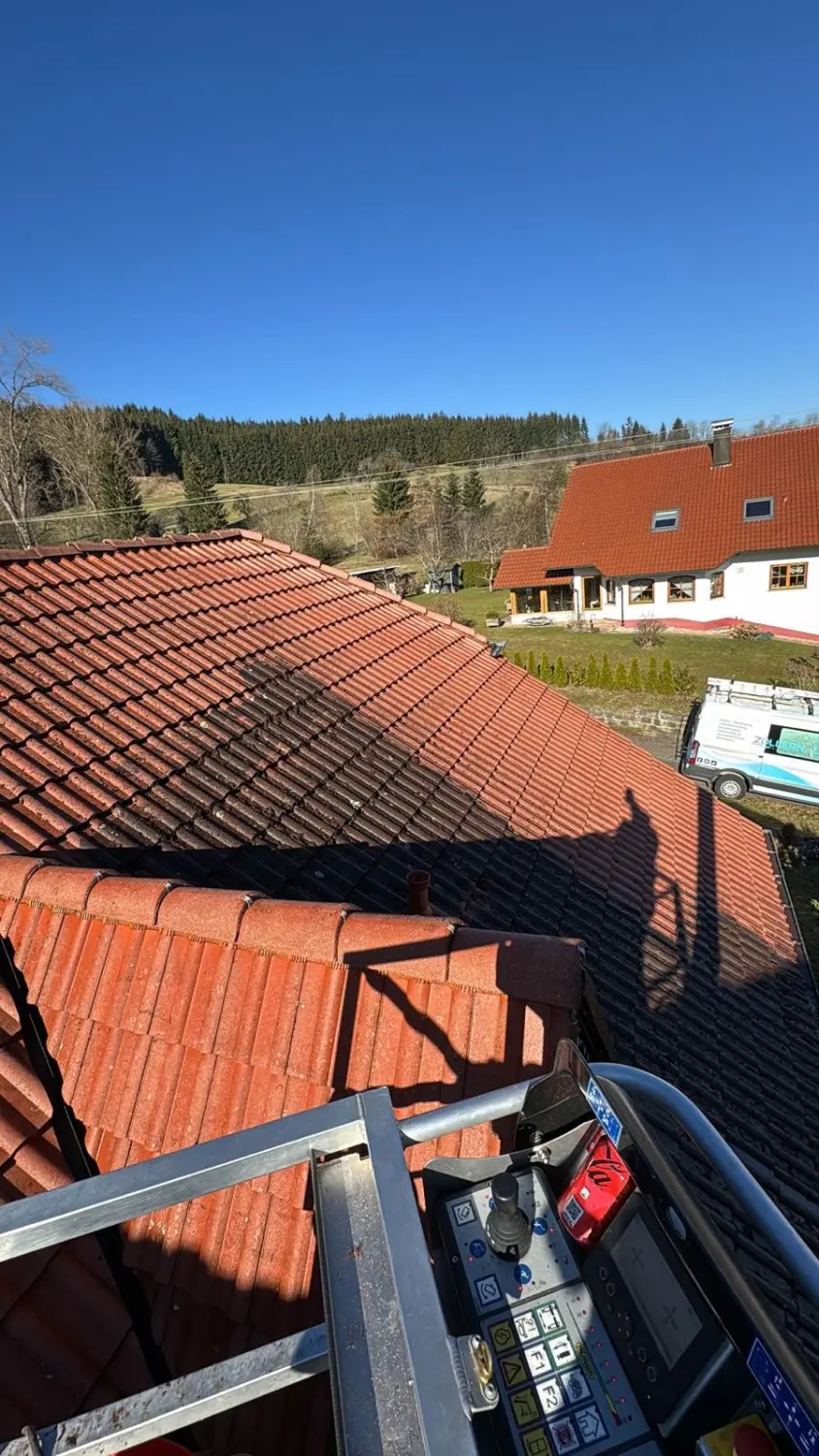 Dachreinigung durch Zollernalb Clean Service